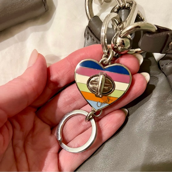 Gray Leather Coach Bag with decorative heart key ring - Picture 2 of 8